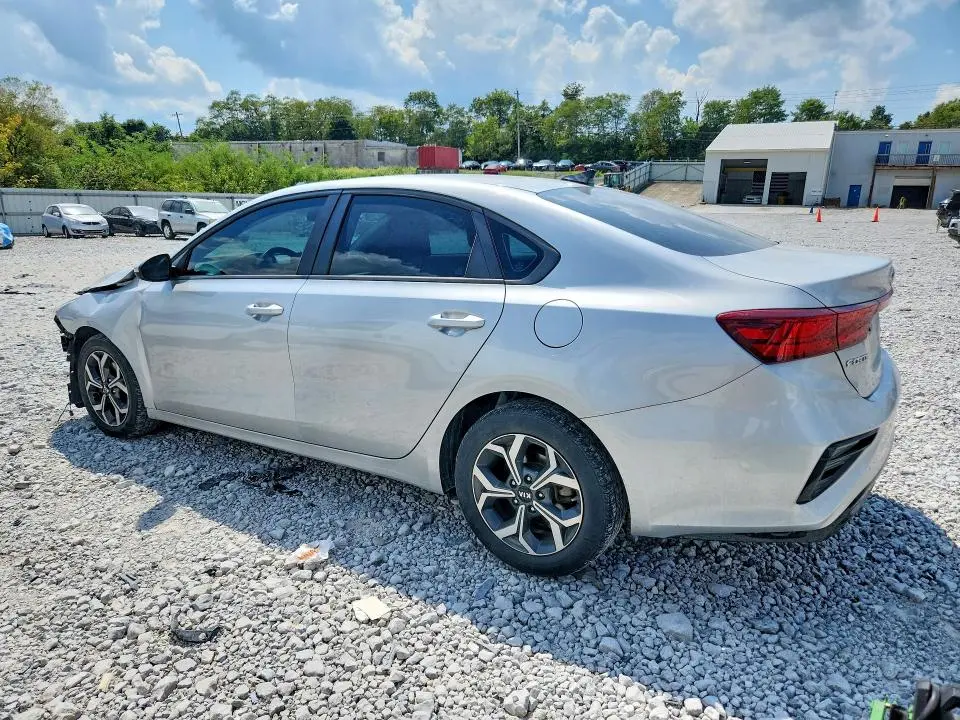 2021 KIA FORTE LXS  