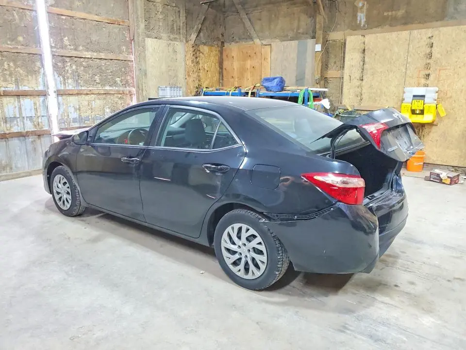 2017 TOYOTA COROLLA LE  