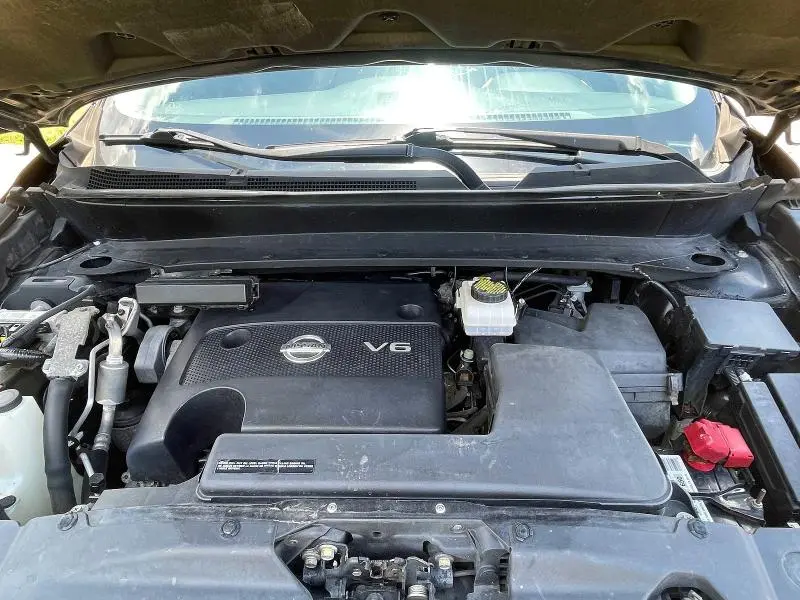 2015 NISSAN PATHFINDER SL  