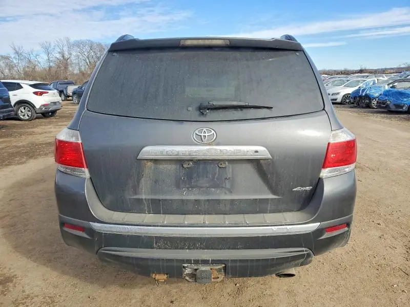 2011 TOYOTA HIGHLANDER LIMITED  