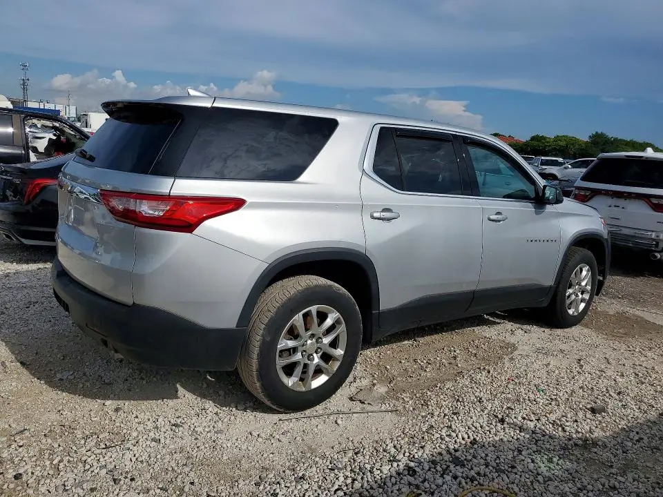 2018 CHEVROLET TRAVERSE LS  