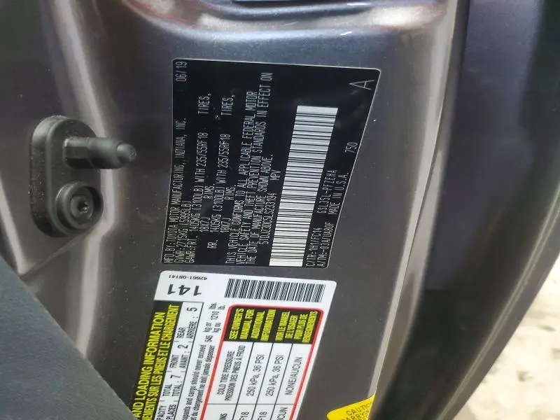 2020 TOYOTA SIENNA LE 7-PASSENGER  