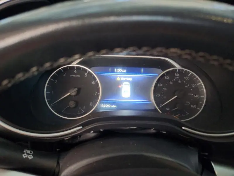 2022 NISSAN MAXIMA SV  