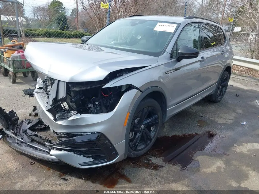 2024 VOLKSWAGEN TIGUAN 2.0T SE R-LINE BLACK