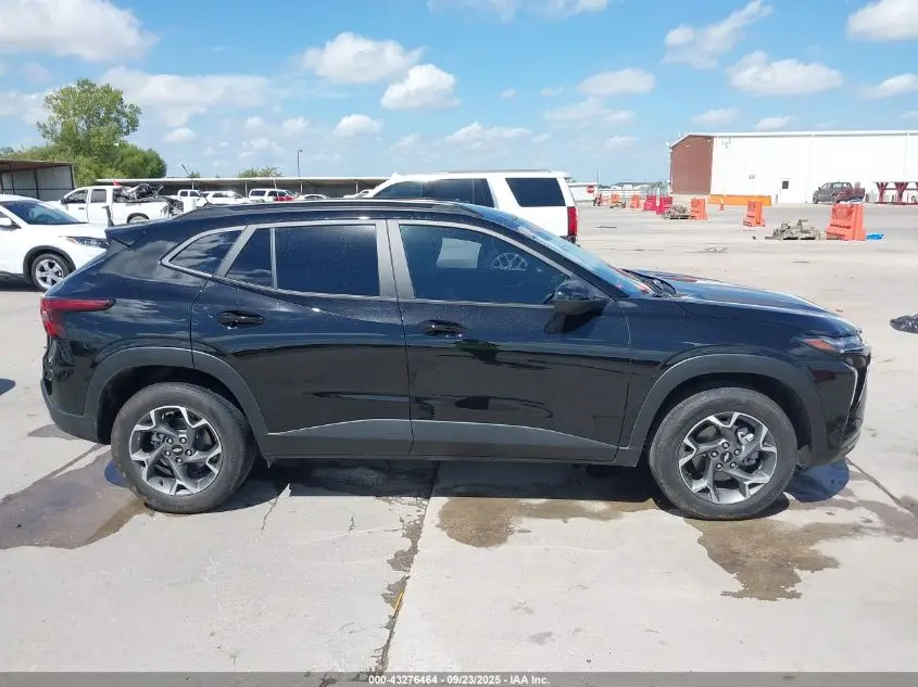 2025 CHEVROLET TRAX FWD LT