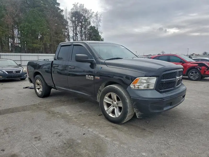 2014 RAM 1500 ST  