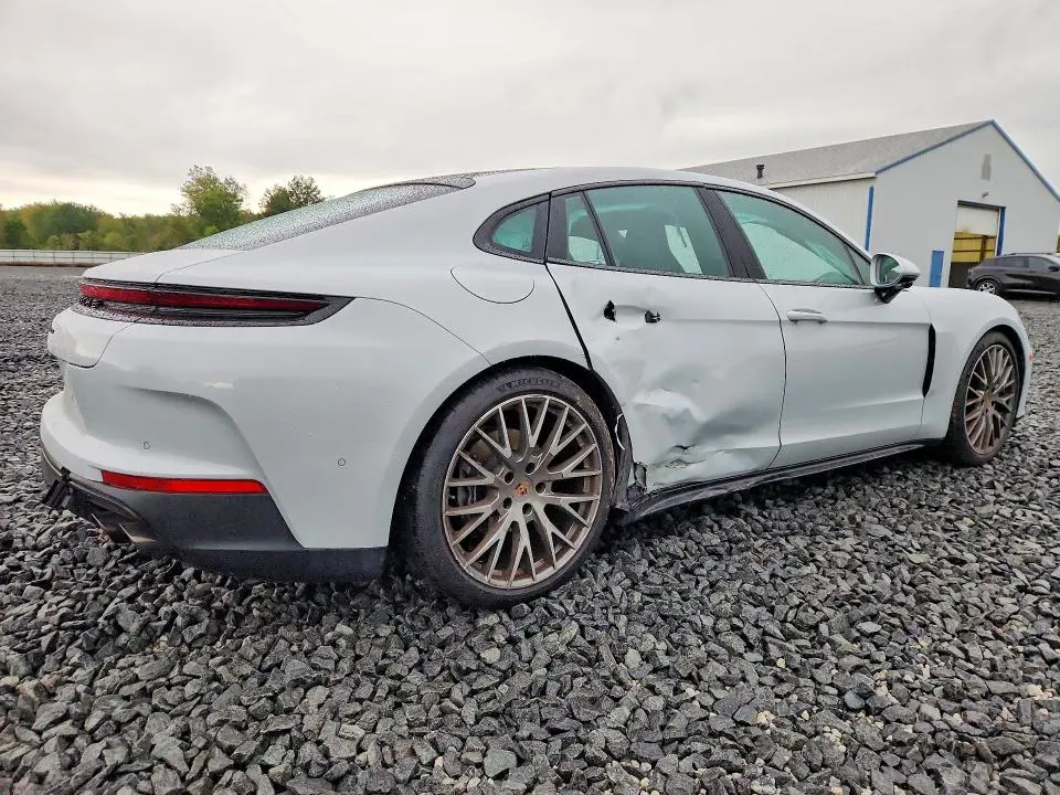 2024 PORSCHE PANAMERA BASE  