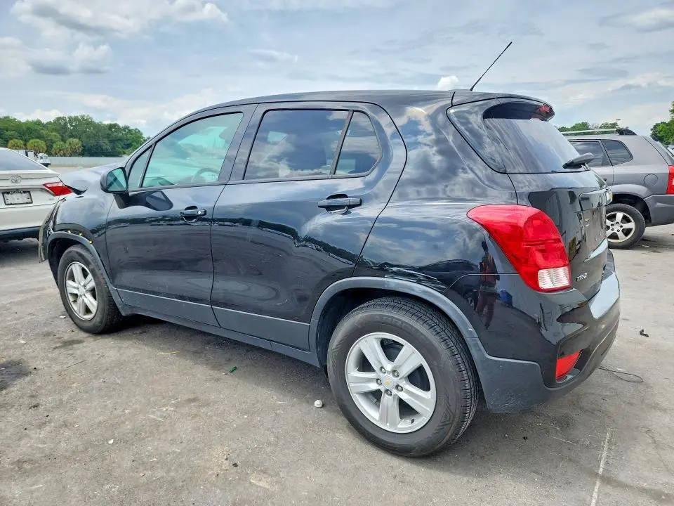 2021 CHEVROLET TRAX LS  
