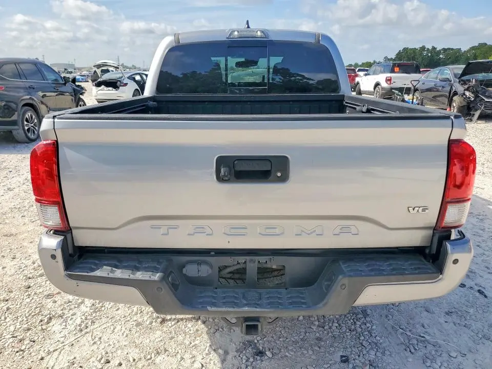 2018 TOYOTA TACOMA TRD SPORT  