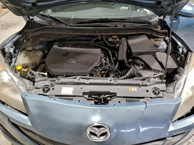 2010 MAZDA 3 I  