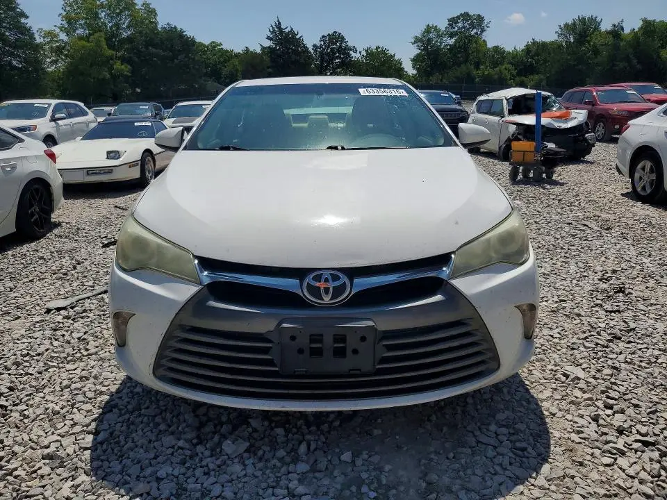 2016 TOYOTA CAMRY LE  