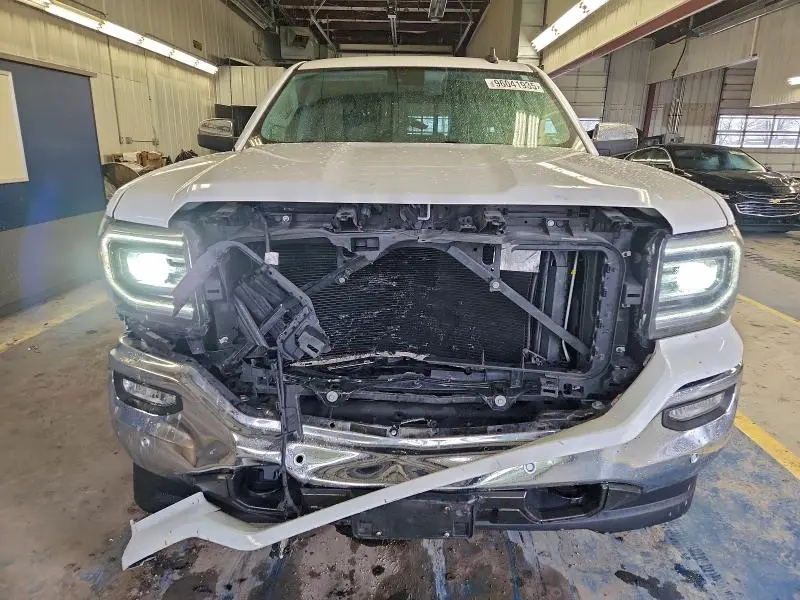 2018 GMC SIERRA K1500 SLT  