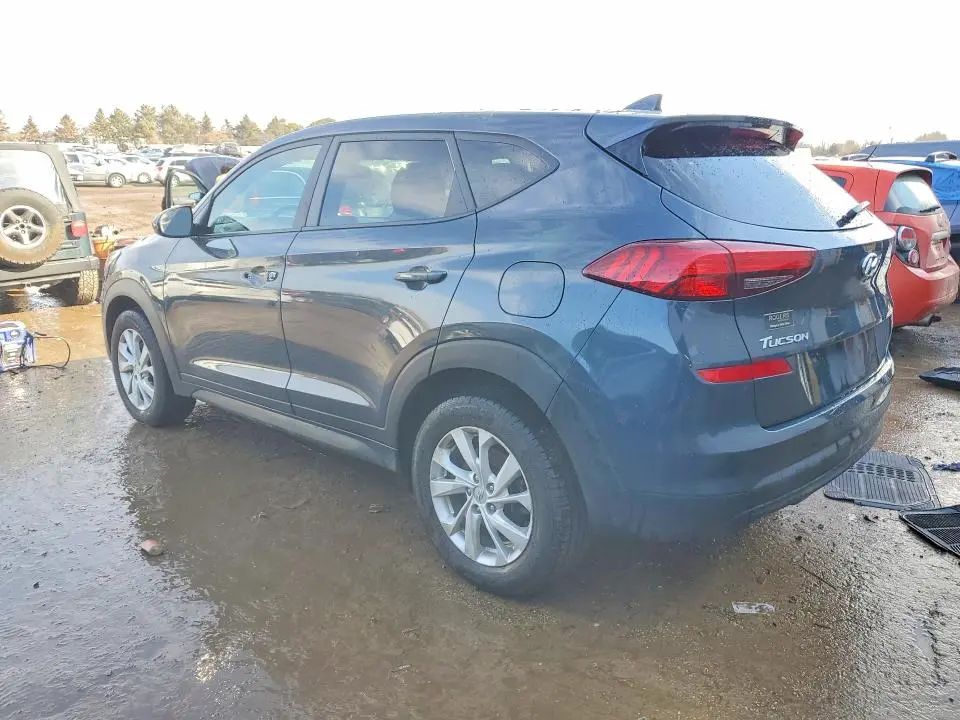 2021 HYUNDAI TUCSON SE  