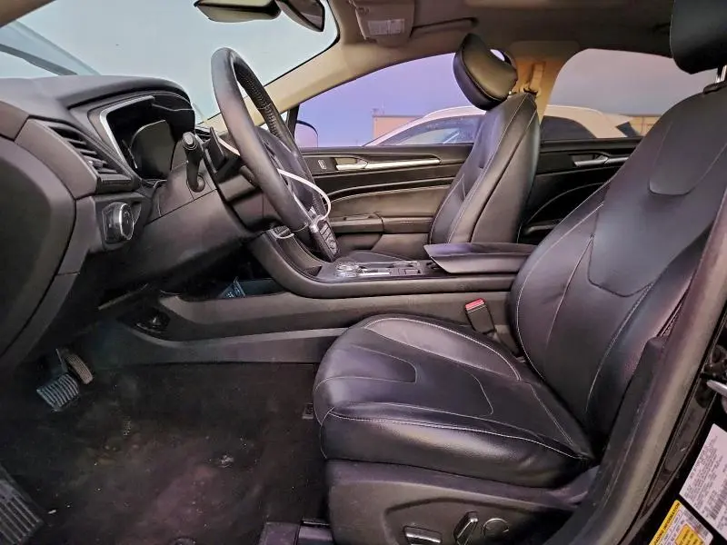 2020 FORD FUSION TITANIUM  