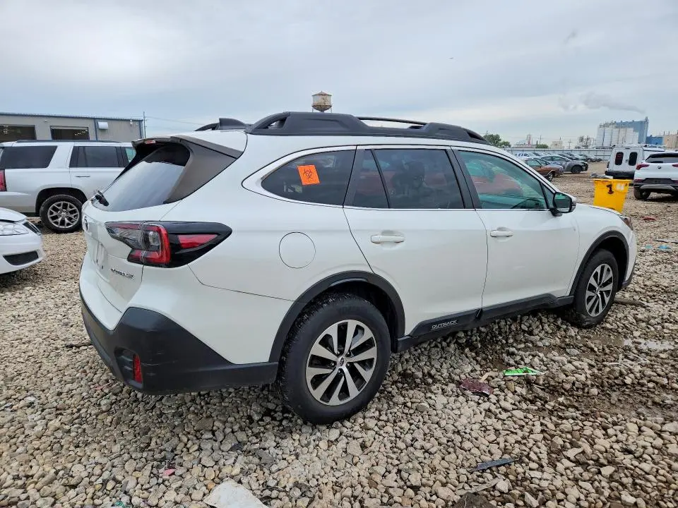 2022 SUBARU OUTBACK PREMIUM  