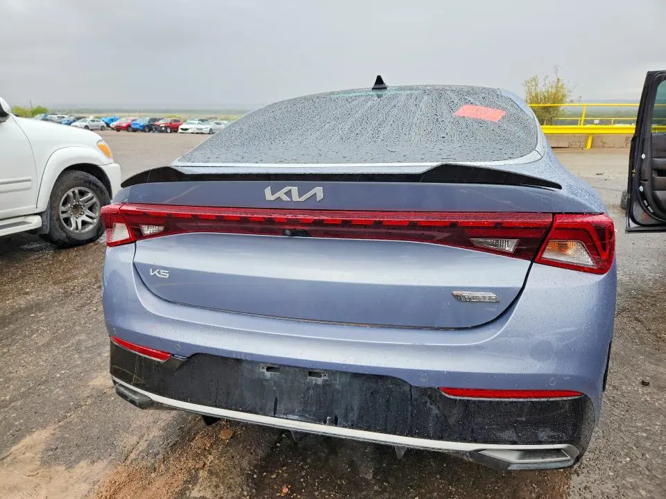2023 KIA K5 EX  