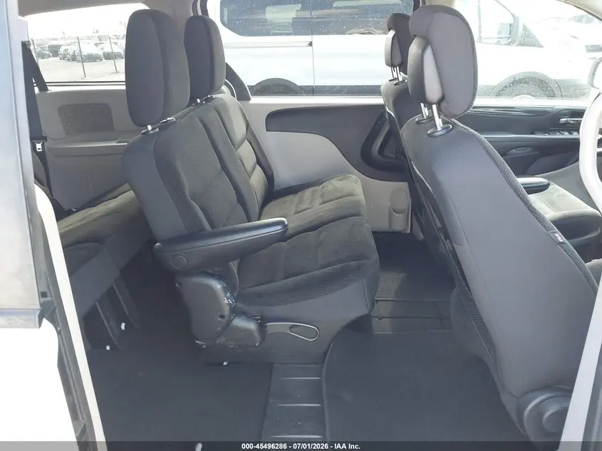 2018 DODGE GRAND CARAVAN SE