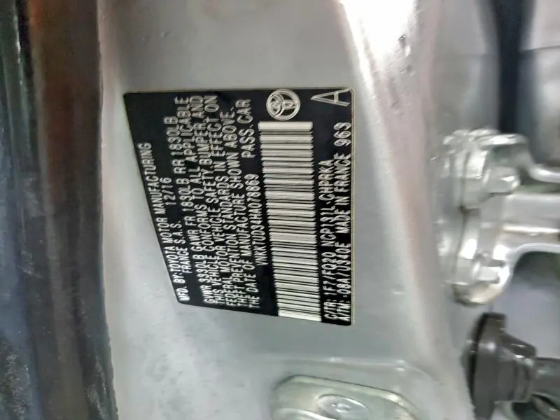 2017 TOYOTA YARIS 5-DOOR L FLEET  