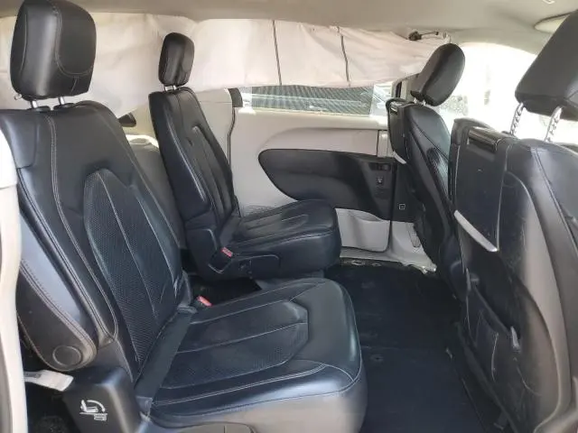 2019 CHRYSLER PACIFICA TOURING L PLUS  