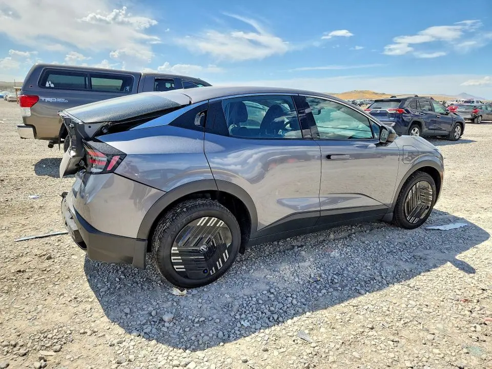 2026 NISSAN LEAF S+  