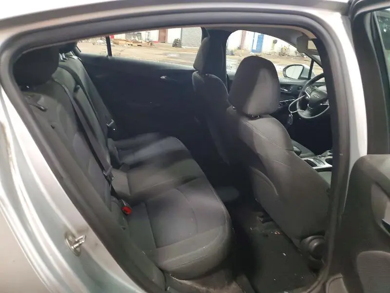 2017 CHEVROLET CRUZE LT  