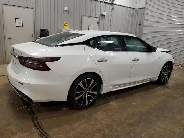 2023 NISSAN MAXIMA SV  