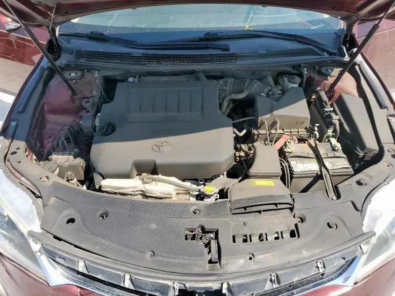 2015 TOYOTA AVALON XLE