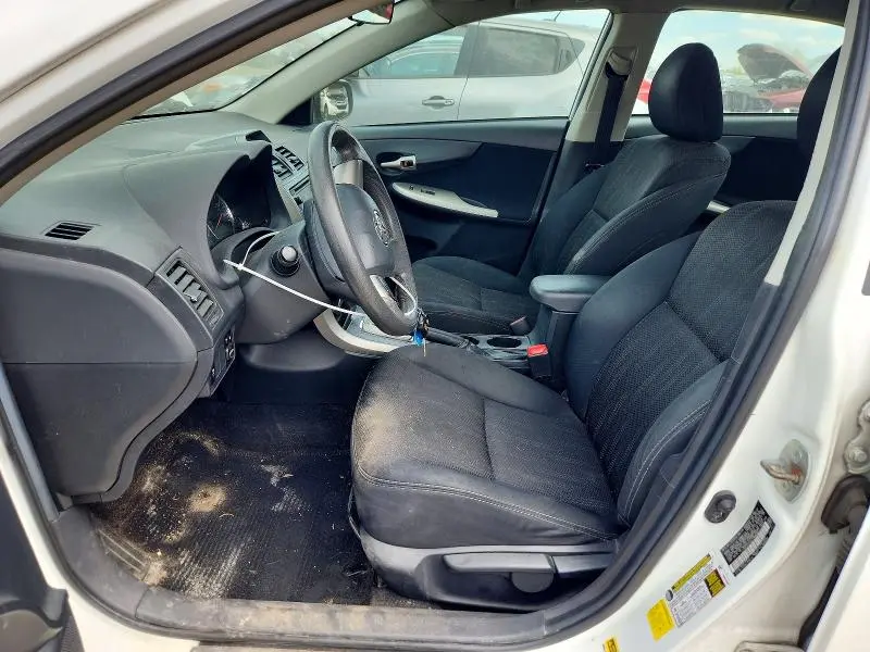 2013 TOYOTA COROLLA S  