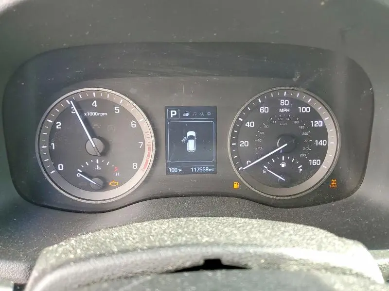 2018 HYUNDAI TUCSON SE  