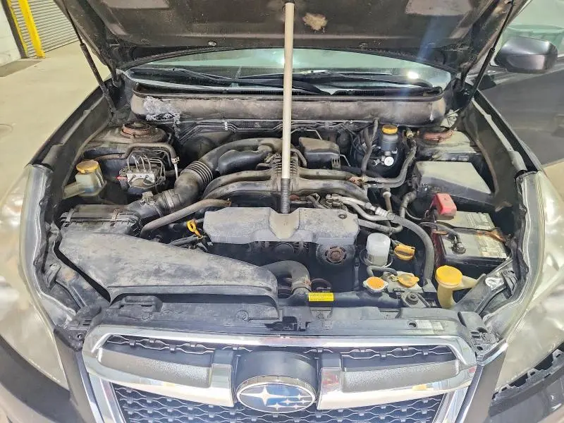 2013 SUBARU LEGACY 2.5I LIMITED  
