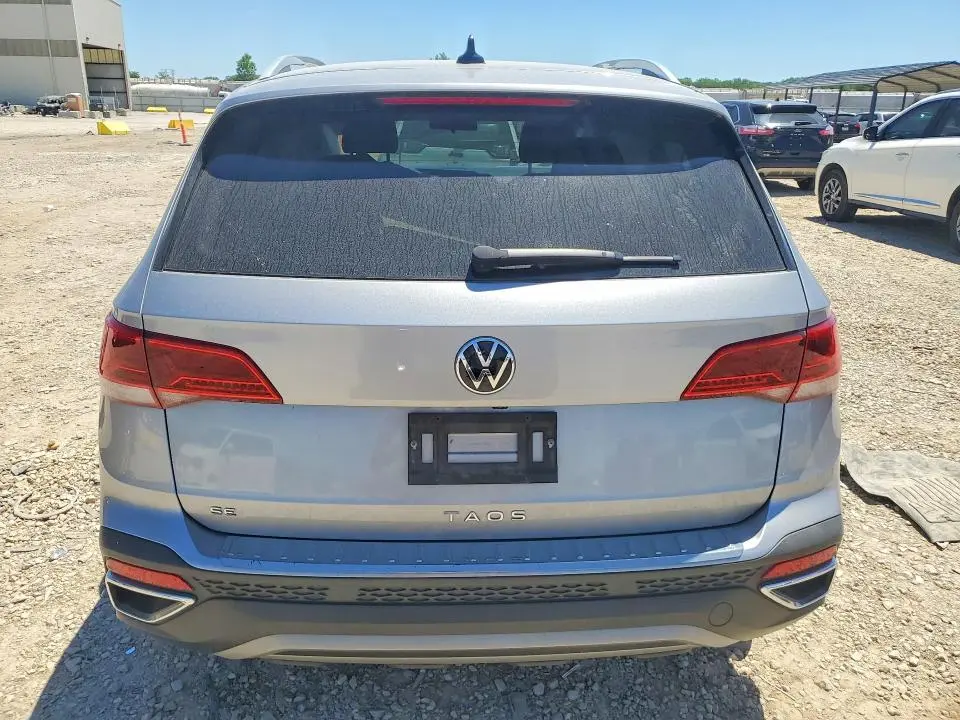 2022 VOLKSWAGEN TAOS SE  