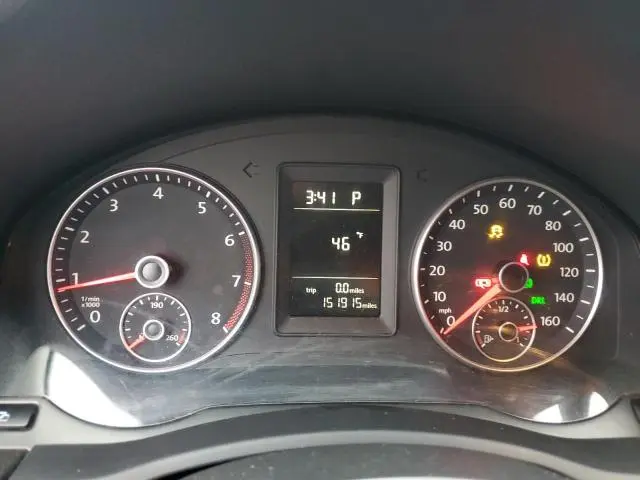 2010 VOLKSWAGEN JETTA SE  