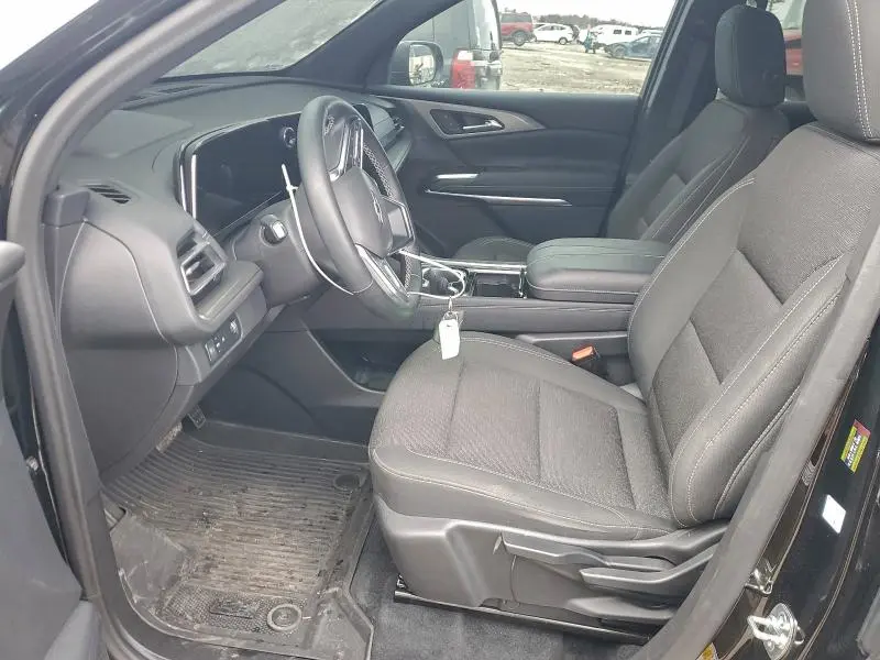 2024 CHEVROLET TRAVERSE LS  