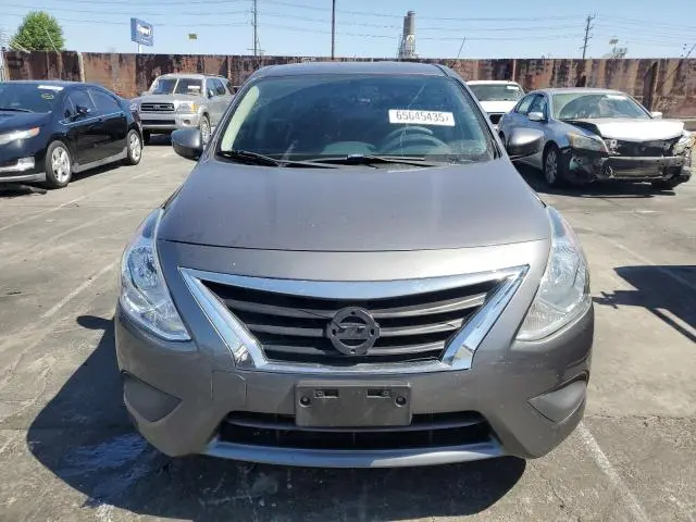 2019 NISSAN VERSA S  