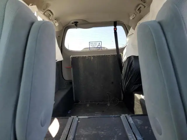 2020 TOYOTA SIENNA L  