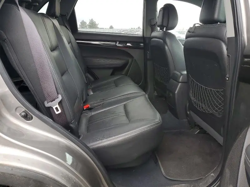 2011 KIA SORENTO   