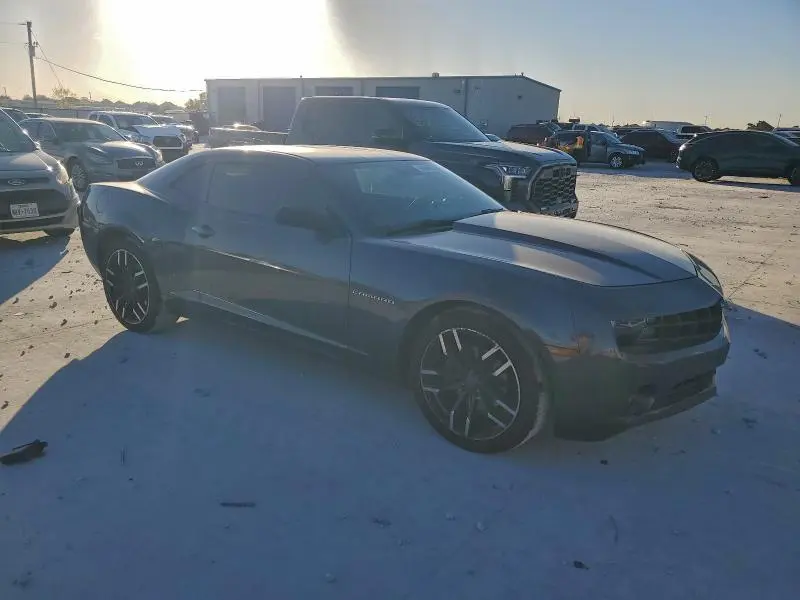 2011 CHEVROLET CAMARO LT  