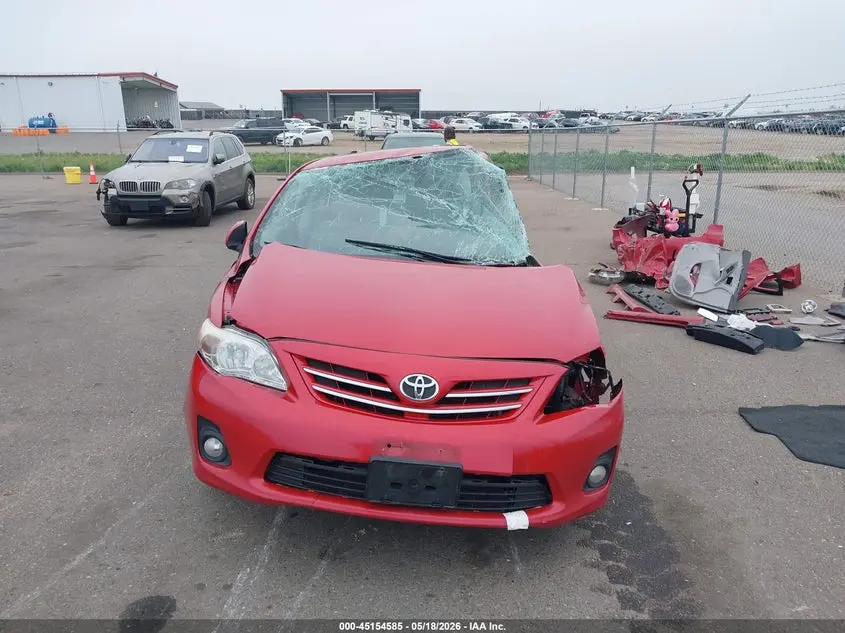 2013 TOYOTA COROLLA LE