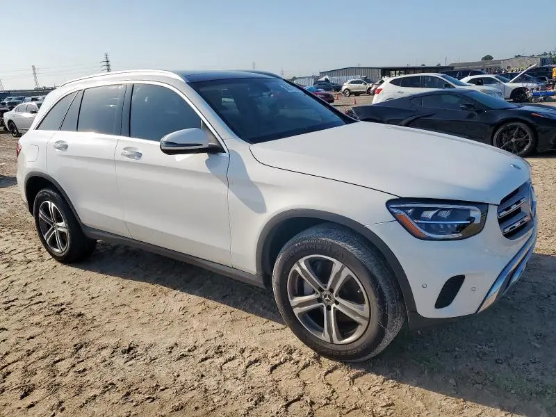 2021 MERCEDES-BENZ GLC 300  