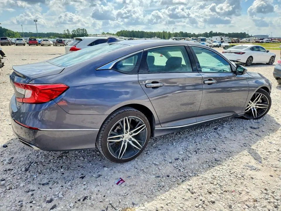2021 HONDA ACCORD TOURING  