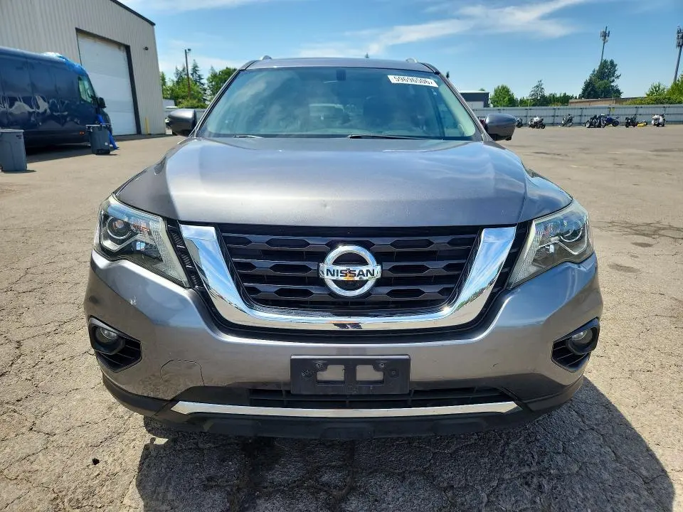 2017 NISSAN PATHFINDER PLATINUM  