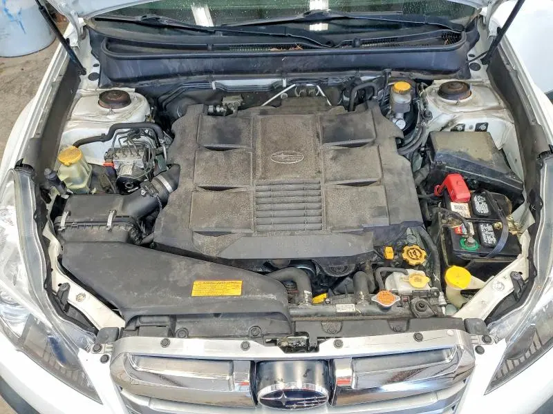 2013 SUBARU OUTBACK 3.6R LIMITED  
