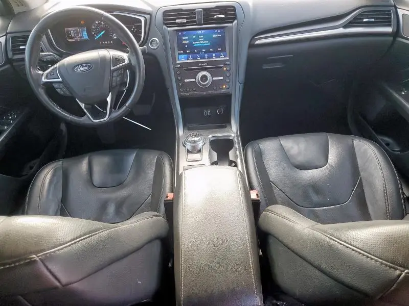 2020 FORD FUSION TITANIUM  