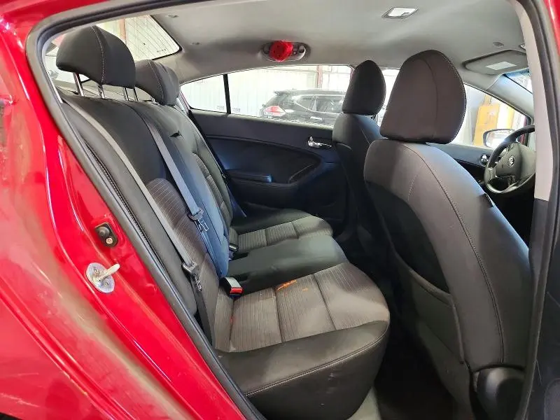 2015 KIA FORTE LX  