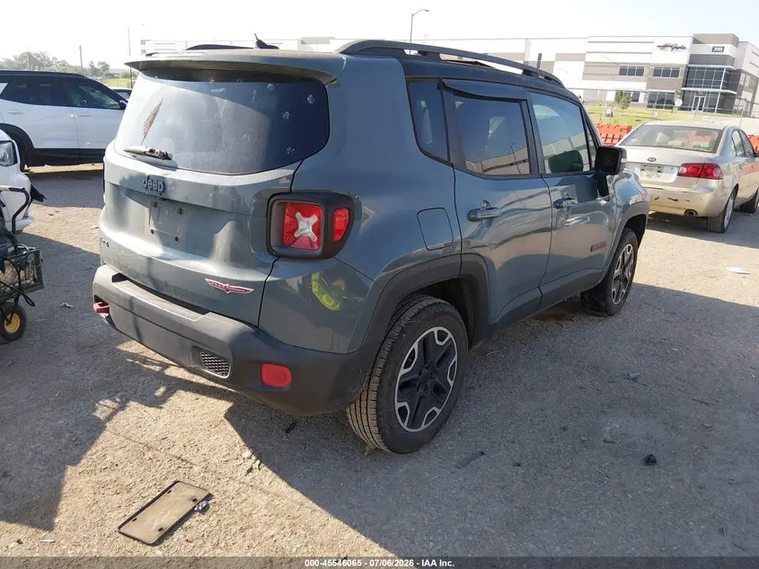 2015 JEEP RENEGADE TRAILHAWK