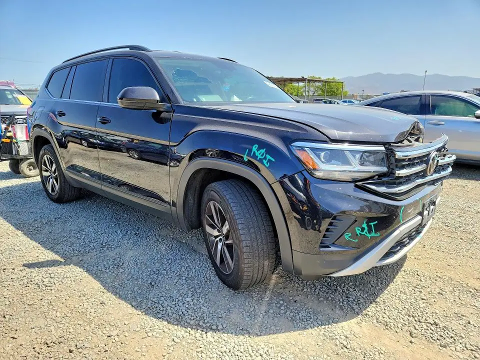 2021 VOLKSWAGEN ATLAS SE  