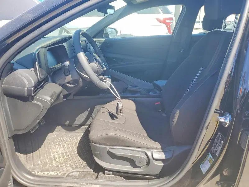 2026 HYUNDAI ELANTRA   