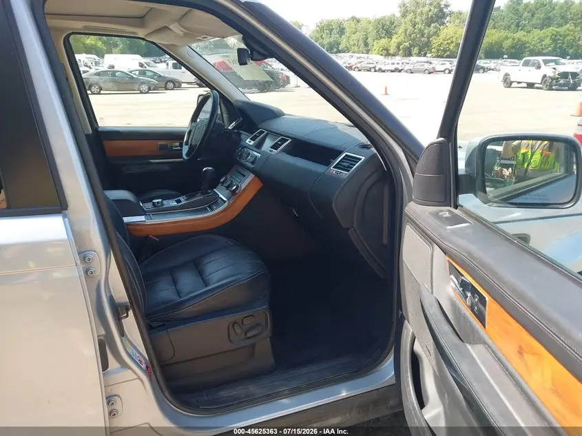 2011 LAND ROVER RANGE ROVER SPORT HSE