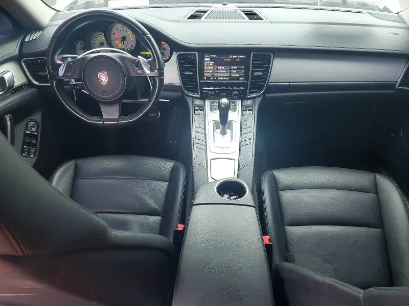 2011 PORSCHE PANAMERA 2  