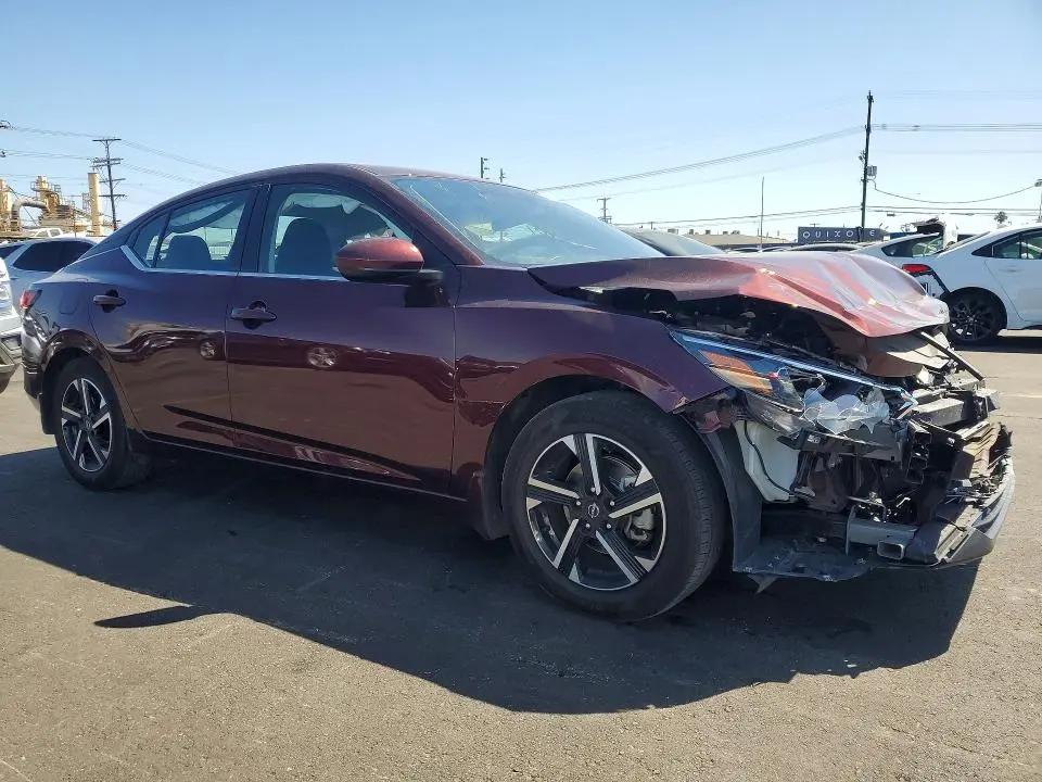 2025 NISSAN SENTRA SV  